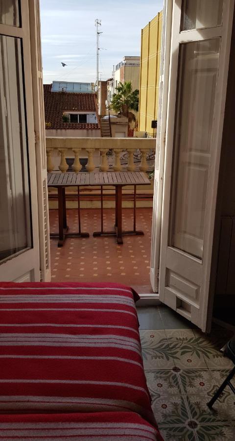 Acropolis Hotel Барселона Екстериор снимка