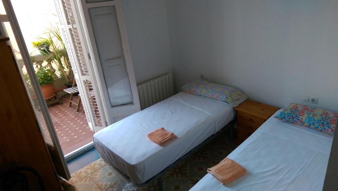 Acropolis Hotel Барселона Екстериор снимка